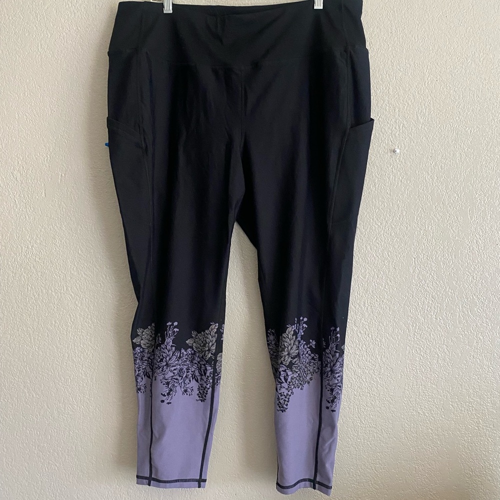 Black and Purple Floral Leggings